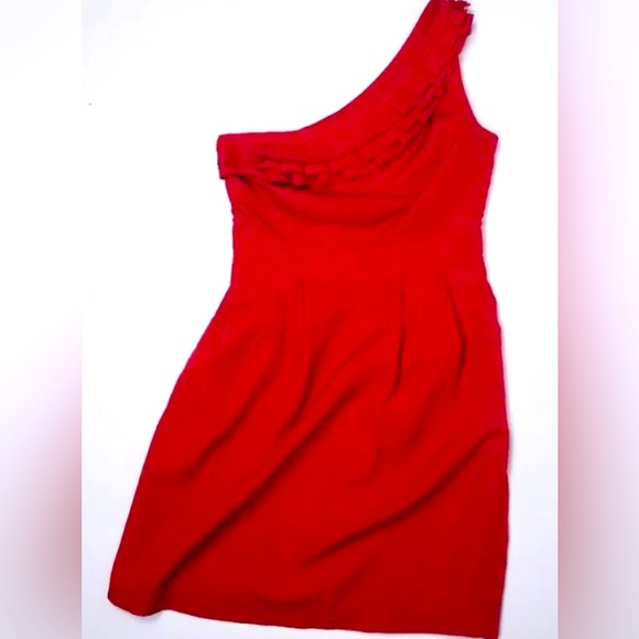 The Limited Dresses & Skirts - The Limited one shoulder ruffle neck dress size 8